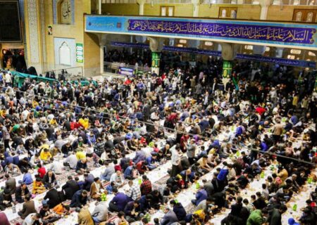 حرم بی بی معصومہ س میں افطار کی تیاری کے مناظر