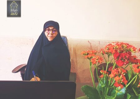 مدرسہ علمیہ حضرت زینب سلام‌اللہ‌علیہا شہر میناب کی امور ثقافت کی سربراہ محترمہ سیدہ فوزیہ موسوی نے عید الضحی کو قربِ الٰہی، ایثار اور طہارتِ نفس کی روشن علامت قرار دیتے ہوئے کہا ہے کہ یہ دن بندے کی مادّی وابستگیوں سے آزادی اور خالص بندگی کا پیغام دیتا ہے۔