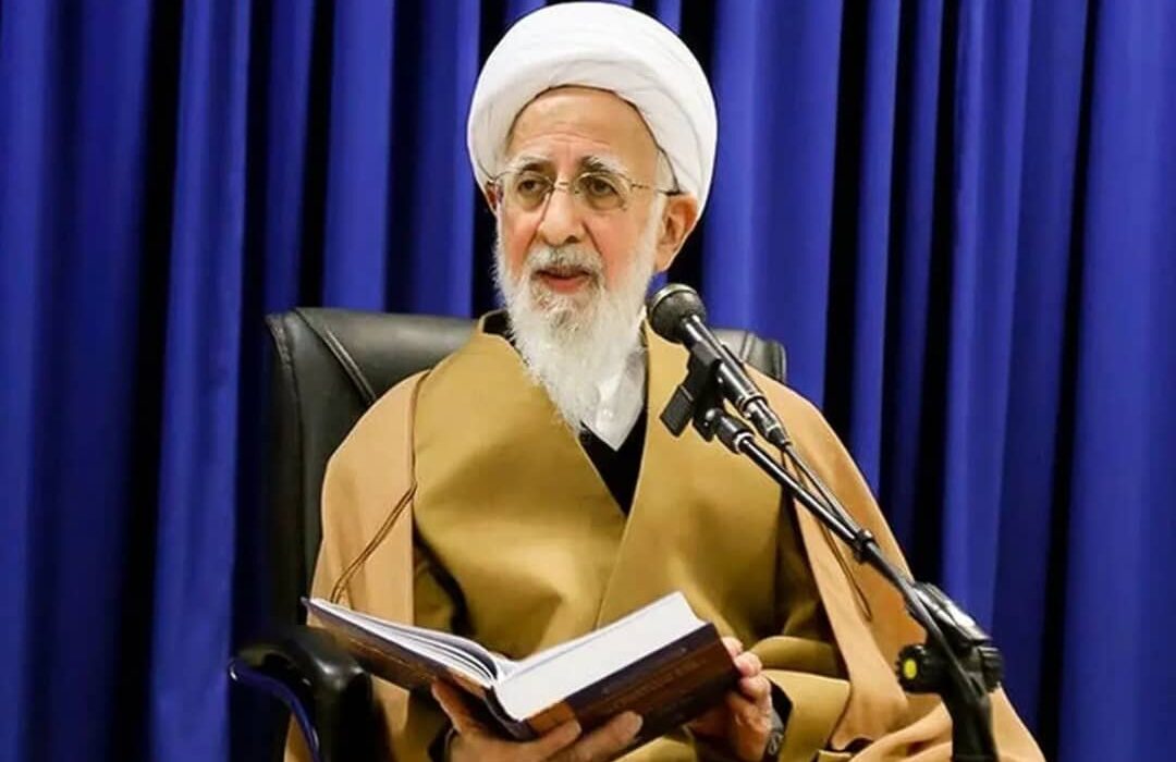 خاموشی: حکمت کا دروازہ — آیت اللہ جوادی آملی دام ظلّہ کا نورانی پیغام