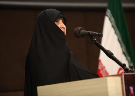 دینی طالبات، مزاحمت اور اربعین کے پیغام کی اصل راوی ہیں